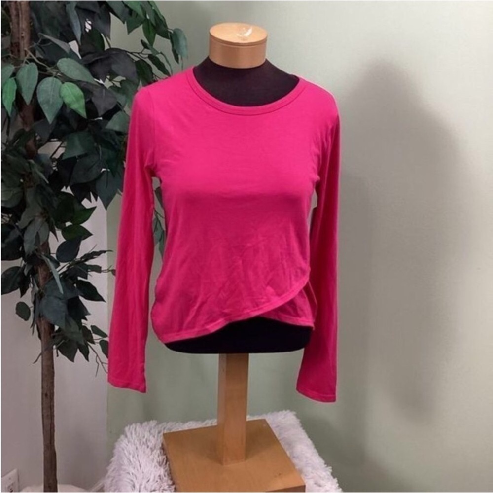 Xersion long‎ sleeve tee Woman’s small pink power quick Dri hot pink
